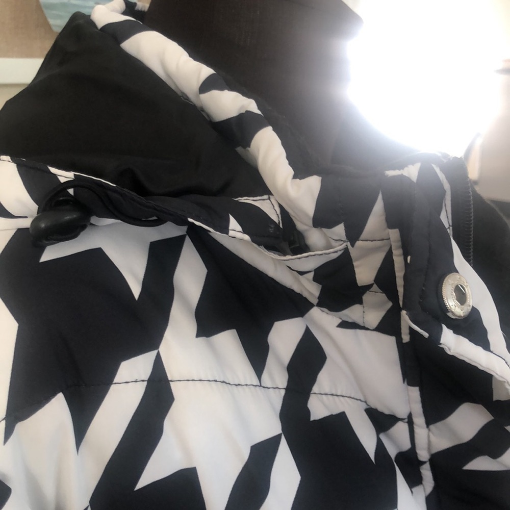 jacket - Picture 2 of 2